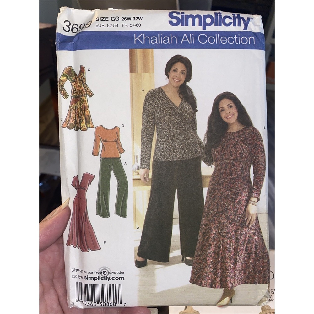 Simplicity 3699 Sewing Pattern Khaliah Ali Dress Pants Skirt Plus Size 26W-32W